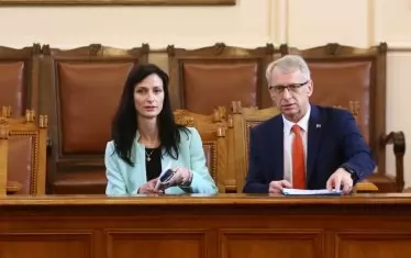 Кабинетът обеща пенсионна реформа до края на 2024 г. 