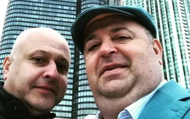  Със Стефан Рядков на турне в Чикаго със спектакъла "Големанов" на театрална формация "Мелпомена".