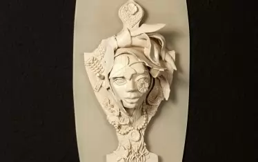  Керамичен барелеф от Елена Виденова-Сое 