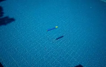  Михаил Новаков, Floating Piece.