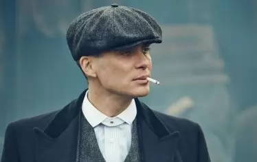 Като Том Шелби в "Остри козирки".