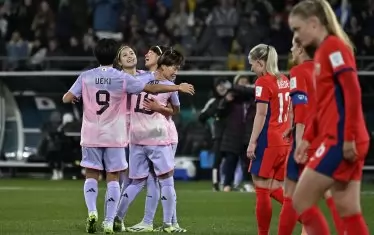 Японките празнуват последния гол във вратата на Норвегия по време на 1/8-финала в Уелингтън.