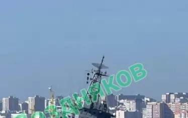 В руските Телеграм канали се твърди, че дроновете камикадзе все пак са повредили десантския кораб "Олененгорский горняк".