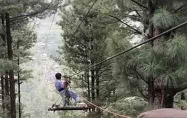 Импровизирана седалка от рамка на легло