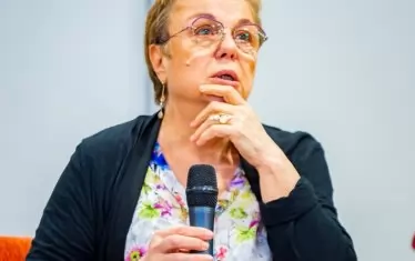 Веселина Седларска