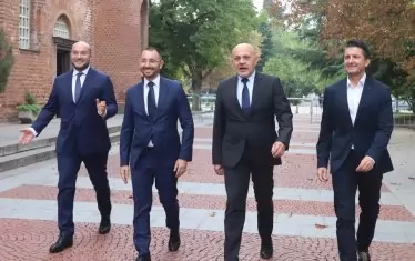  Бойко Борисов не придружи кандидата.
