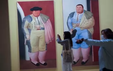  Симпатичните тореадори дебеланковци на Ботеро.