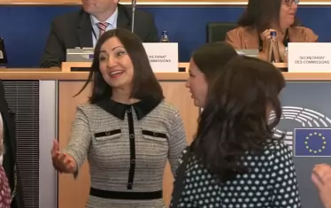 Иванова бе доволна накрая от гладко протеклата процедура