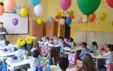 251 училища са с новоизбрани директори