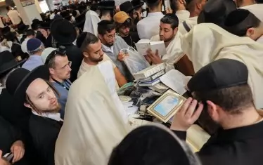  Хасидите са ултра ортодоксални евреи