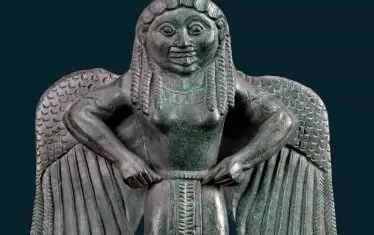  Една симпатична горгона...