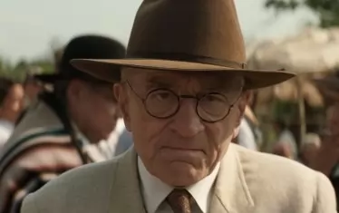 Робърт де Ниро: убедителен, но нито за миг не те напуска усещането, че ролята му е дадена "с връзки".