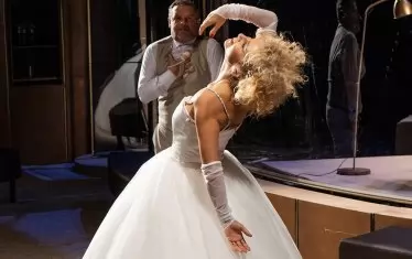 И най-скъпата булчинска рокля няма да донесе щастие, ако не си с точния човек.