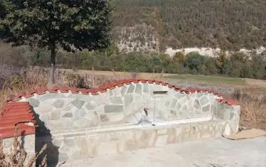 И чешма си има край Вишна.