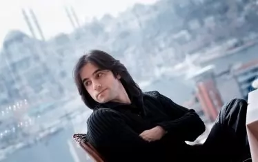 Бюлент Бездюз