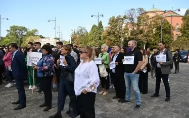 Стартът на новата 2023/24 г. мина под знака на протеста