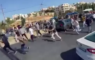  Стотици палестинци се опитаха да преминат от Йордания на Западния бряг, но силите за сигурност ги спряха