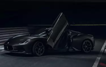 Maserati MC20 Notte