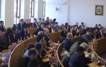 Юристи отхвърлят нови общински избори в София