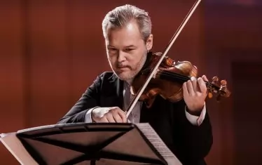 Виртуозът на цигулката Вадим Репин изнася концерт в зала „България“

 

