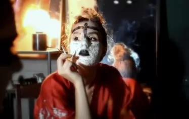  Копнеж за власт, красота, еротика и смърт...