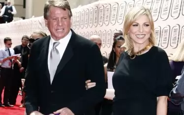 С най-голямата си дъщеря Тейтъм О'Нийл през 2010 г.