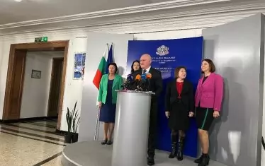 Деклараирано желание за промени в МОН има, но не и воля за най-тежките реформи.