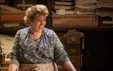  Носителката на "Оскар" Оливия Колман е неузнаваема.