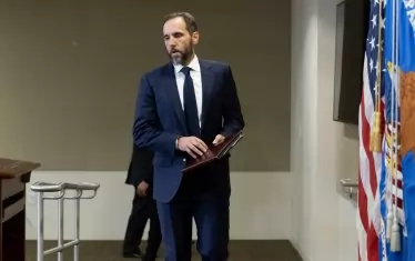 Противник на Тръмп е бил подложен на тормоз по Коледа