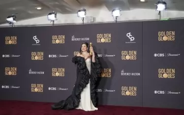 Лили Гладстоун - първата индианка със "Златен глобус".