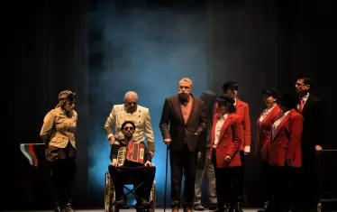  Вазов сред своите герои: Колчо слепеца е Ованес Торосян.