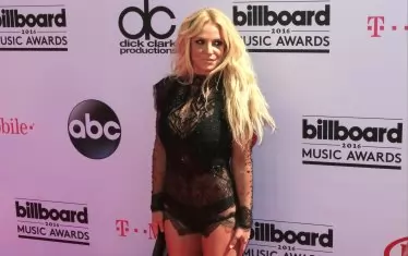 Бритни Спиърс обяви оттеглянето си от музикалната индустрия