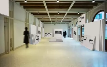  Проекто-подготовка за "България като съществително" на автора куратор Радостин Седевчев.