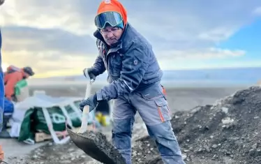  На работната площадка. 