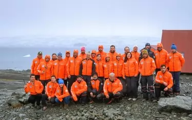 Обща снимка на експедицията. 