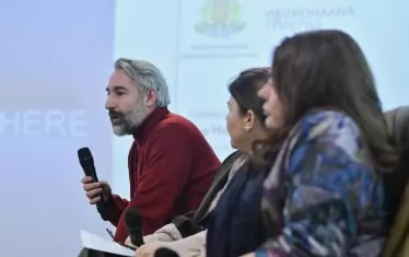  Проф. Венелин Шурелов - председател на 7-членното жури.