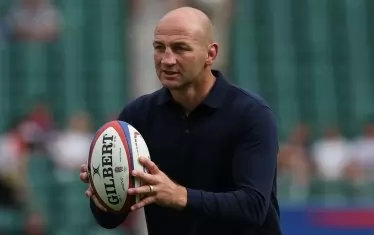 Селекционерът на англичаните Стив Бортуик отново ще има трудната задача да доказва, че тимът му е незаслужено подценяван, още повече, че сега ще се справя без титулярния капитан Оуен Фарел и още няколко ценни единици.