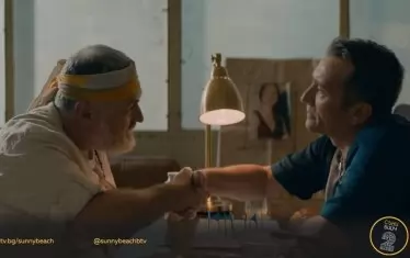  Като Стойчо Розата в сериала "Съни Бийч".