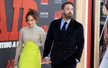 Бен Афлек със съпругата си на премиерата на последния свой филм - "Въздушния", през март 2023 г.