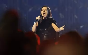 Певицата се изявява в стиловете поп, поп-рок, латино поп. 