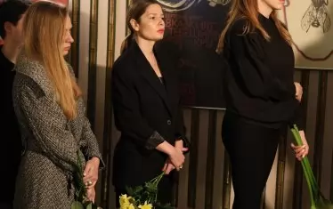 Александра Сърчаджиева и Стефания Кочева.