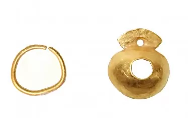  Украшения от Варненския халколитен некропол, където се открива най-старото обработено злато в света.