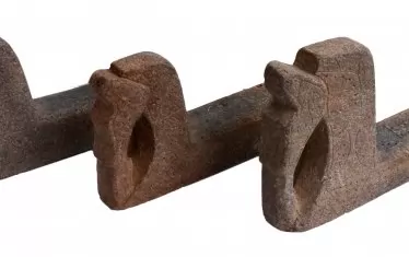  Части от ритуални огнища - каменни главнярници от Пауново, община Ихтиман.