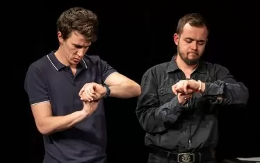  Първоначално някои ще бързат да се приберат у дома, но решението няма да е толкова лесно.