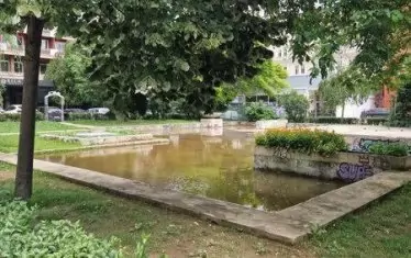 Столичната община възстановява водното огледало пред хотел "Рила"
