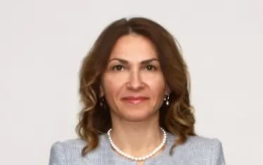 Петя Банкова