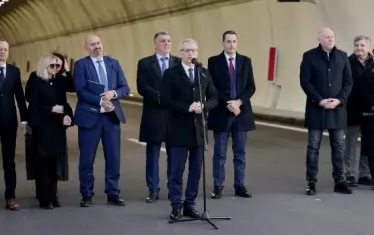 20 февруари 2024 г. - официално откриване на най-дългия тунел в България - "Железница", част от магистрала "Струма". Пускът се забави заради дълга и мъчителна борба със свлачища. 