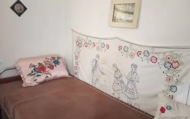  ... както и автентичен интериор.