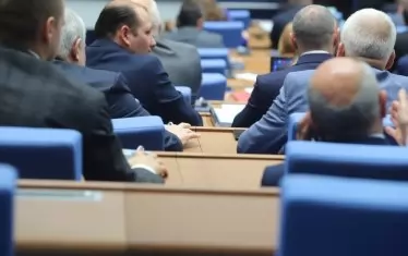 Бивш шеф в ДАНС, Владислав Горанов и кметове са нещатните сътрудници в НС