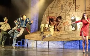  Сцена от "Крали Марко - последната балканска легенда" под режисурата на Анастасия Събева.